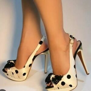 JESSICA SIMPSON SIERRA BEIGE AND BLACK POLKA DOT PEEP TOE PUMPS SZ 7